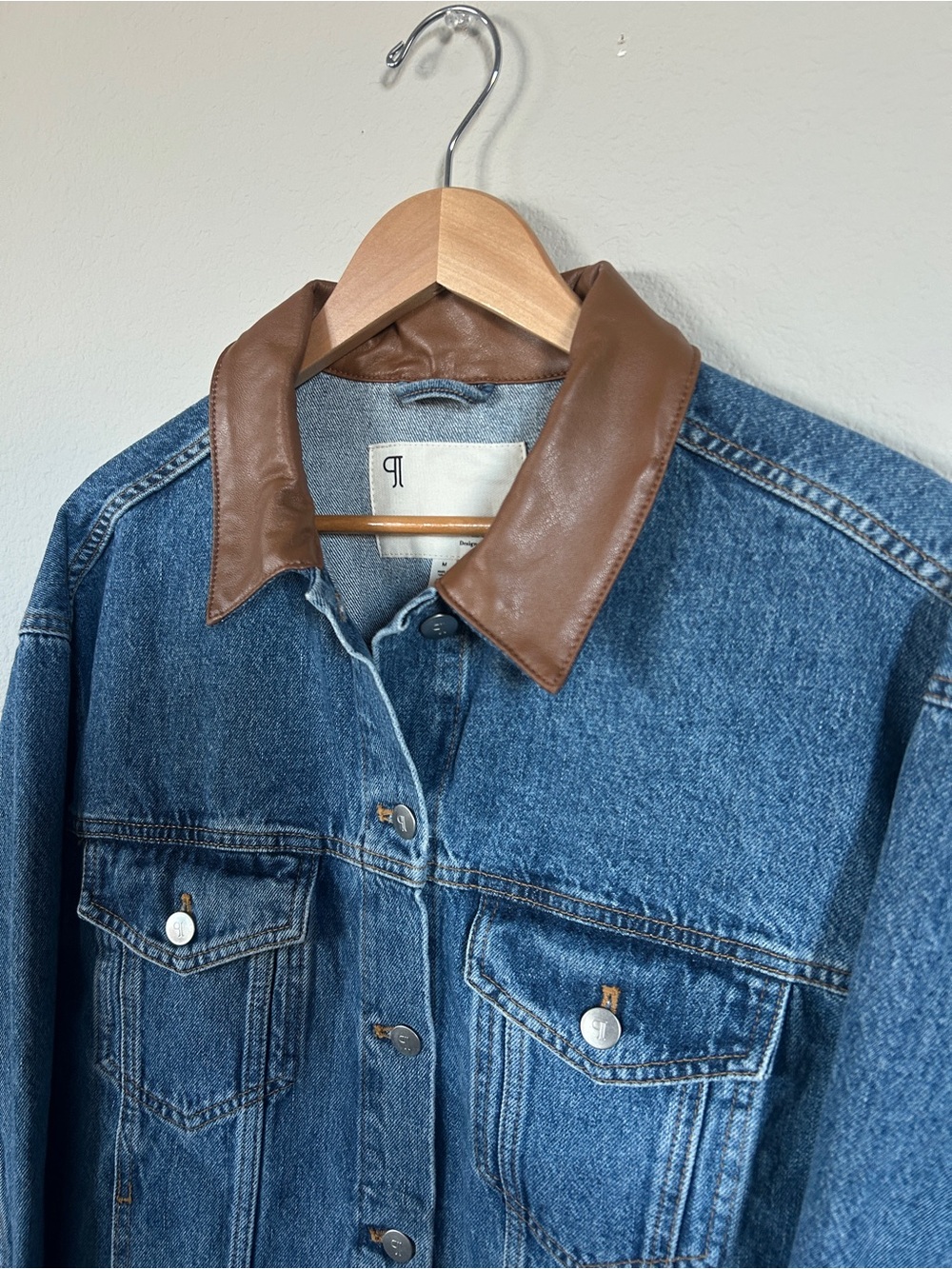 NWOT Pilcro Weston Leather Collar Denim Boyfriend Jacket, Size M - Picture 8 of 14